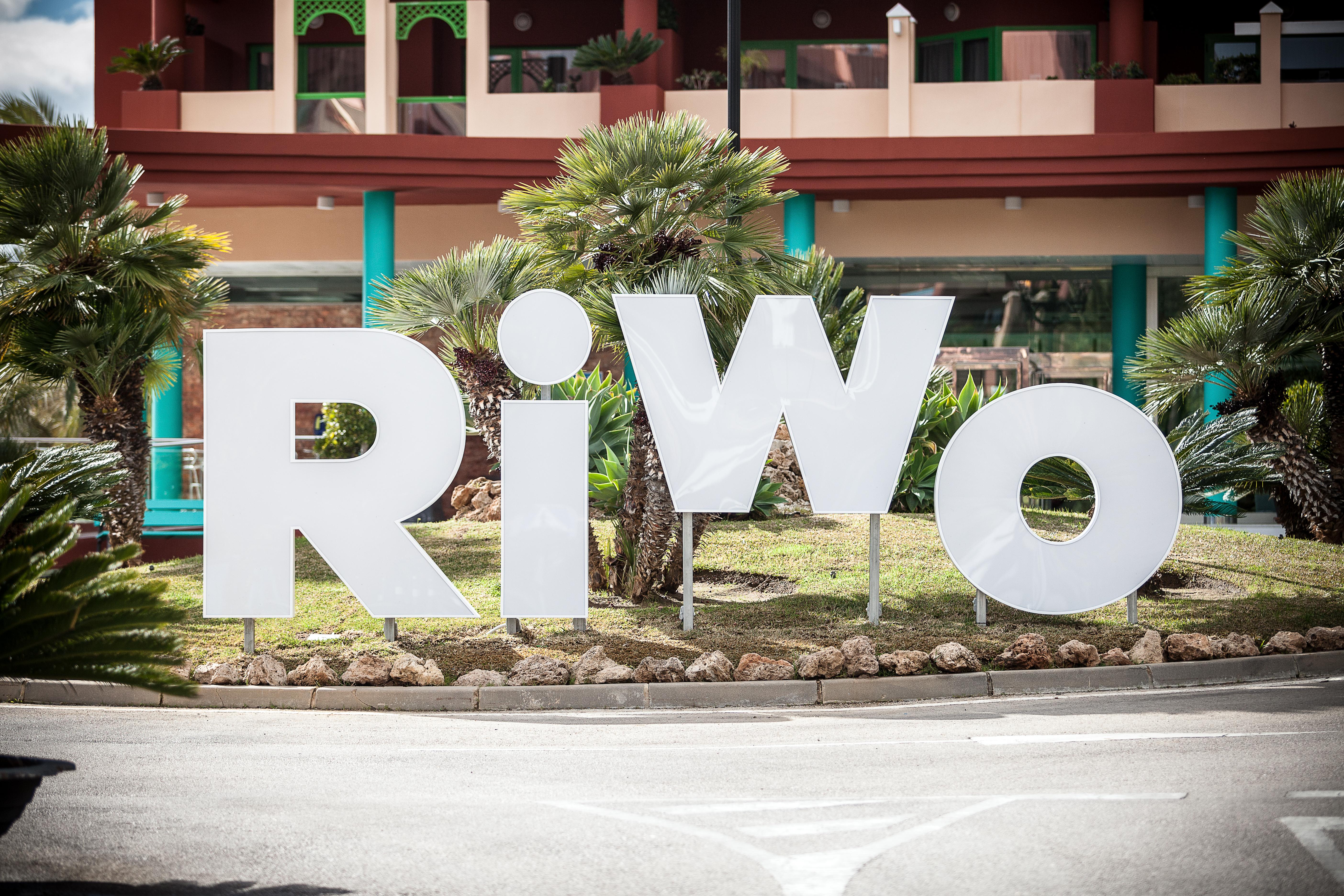 Holiday World Riwo Hotel. Benalmádena Exterior photo