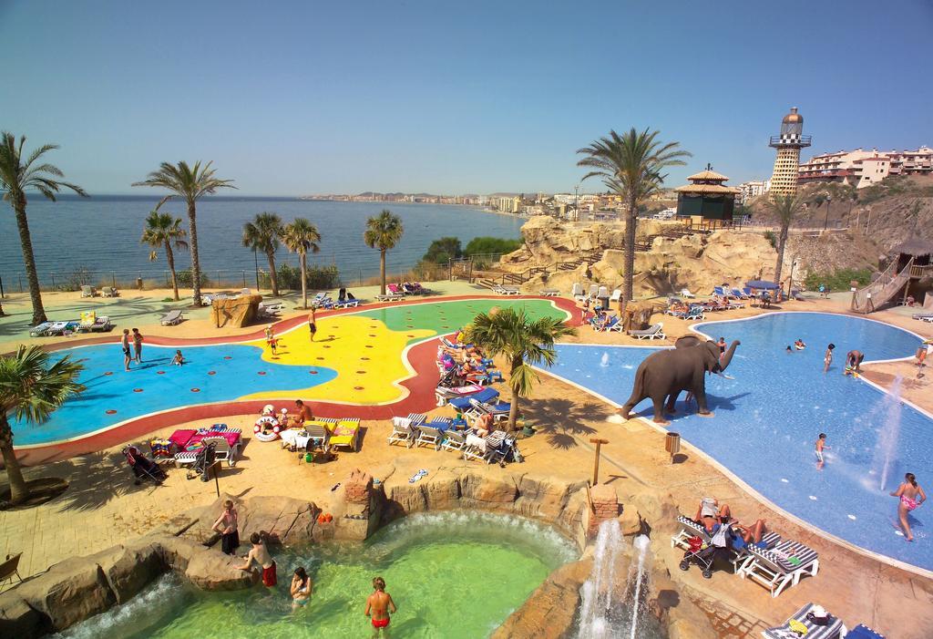 Holiday World Riwo Hotel. Benalmádena Exterior photo